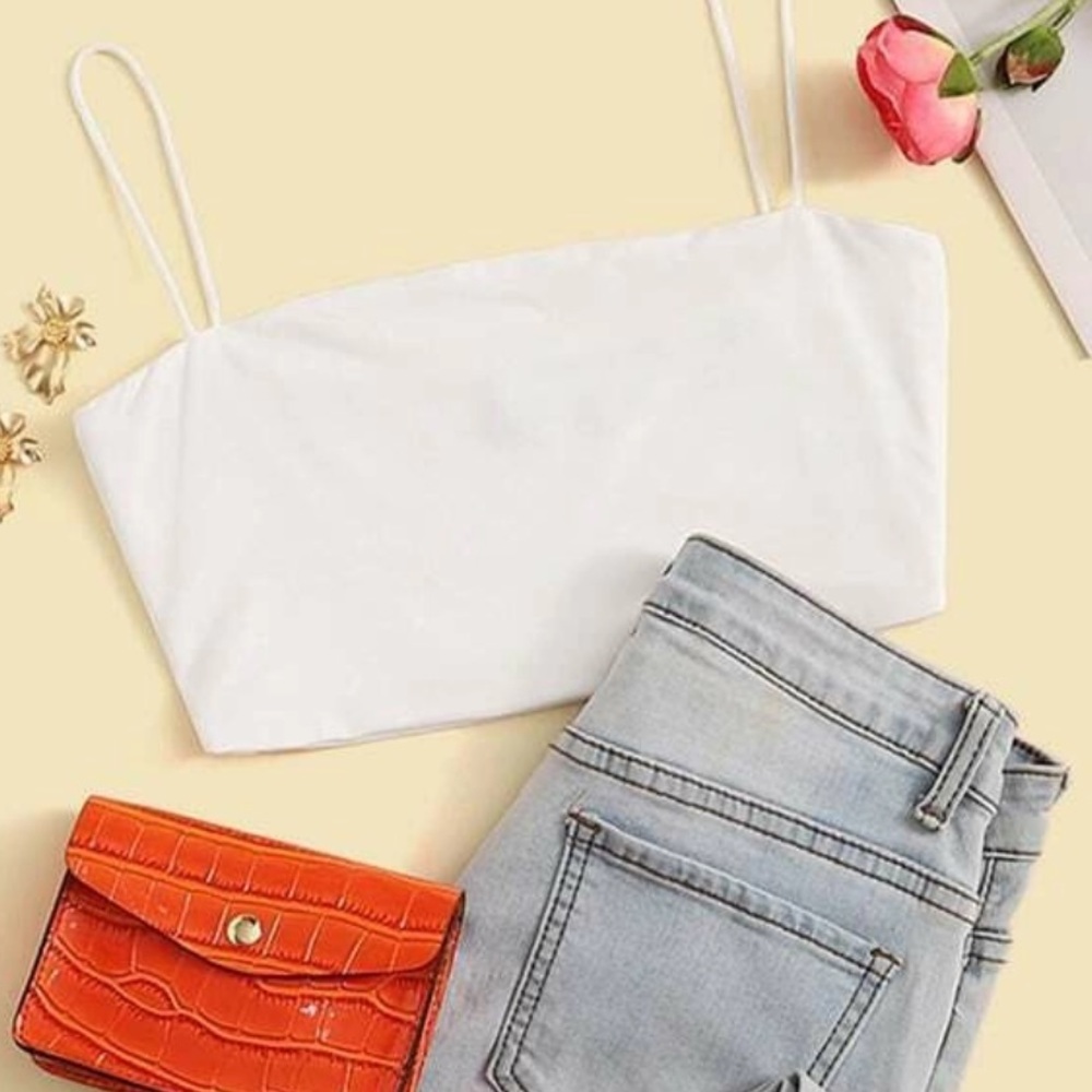 ‼️NWOT - Thin, White Crop Top